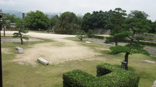 広島城址公園の入口です。