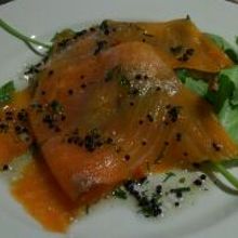 前菜のサーモン