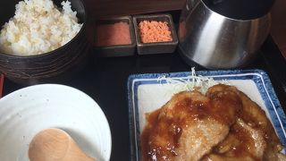 汐留シティセンター内