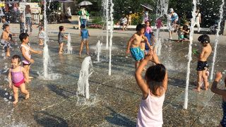 ちょっとおしゃれなショッピングモール