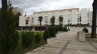 アルバニアを代表する美術館