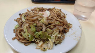 歴史を感じる焼きうどん