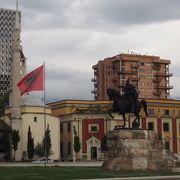 アルバニアの英雄