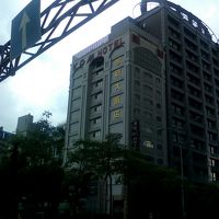 外観は古いけど、リフォーム済みで清潔でキレイ