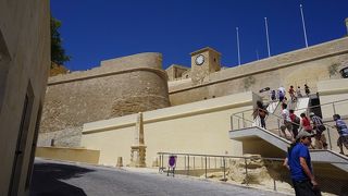 城塞の上からは360度のパノラマが