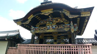 伏見城から移築した国宝の門です！