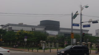 屋外の展示も迫力あってお勧めです