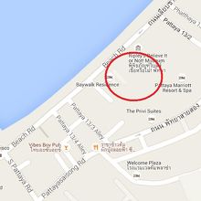 ガーテンプラザは、海岸とセカンドロードの間にあります。