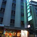台北に安く泊まる　天津ホテル