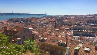 リスボン中心の城