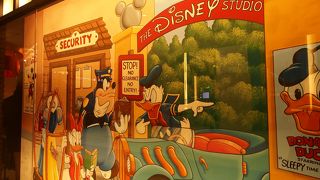 クイーンズスクエアにあります