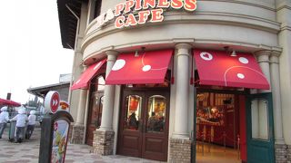 ポップなカフェ