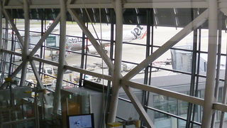 入国審査も手早く速いです！