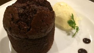 イトーヨーカドー近くのレストラン