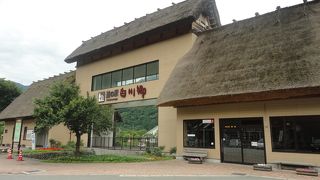 超リアルな大工さんがいっぱいいた。