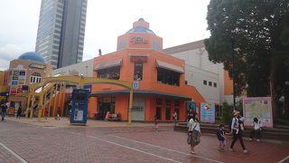 サンリオピューロランドの帰りに立ち寄りました。安い！