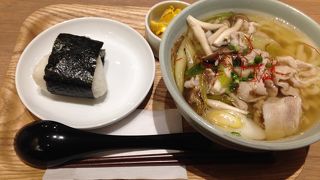 羽田でリーズナブルに定食を