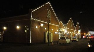 夜もきれいなおしゃれスポット