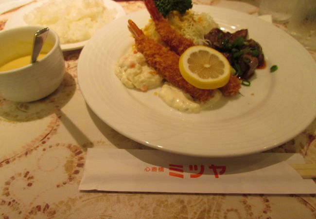 昭和の雰囲気が残る洋食レストラン