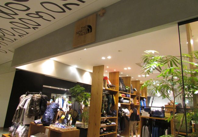 ザ ノース フェイス プラス グランフロント大阪店 クチコミ アクセス 営業時間 キタ 大阪駅 梅田 フォートラベル ザ ノース フェイス プラス グランフロント大阪店 クチコミ アクセス 営業時間 キタ 大阪駅 梅田 フォートラベル