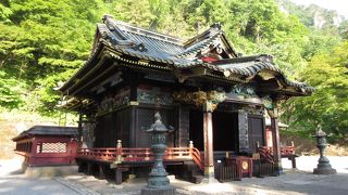 妙義山山麓の妙義神社は一見の価値あり