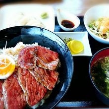 スーパー倍丼　※大盛りはできませんww