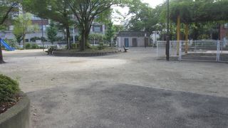 文花一丁目アパートの近くにある公園