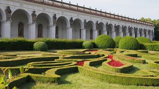 これぞバロック様式の美しい庭園