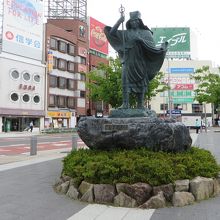 １上人像