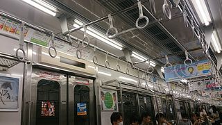 ラインカラーはパープル