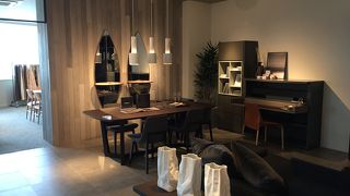 子供用のおしゃれーな家具、雑貨が増えた印象です