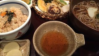 意外に広いお店