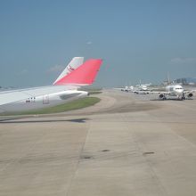 出発の順番待ちで渋滞