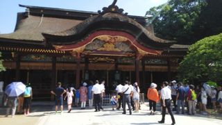 かぐわしさ漂う天満宮