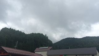 広い土産エリア