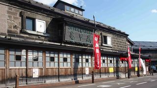 旧岡崎倉庫(田中酒造 亀甲蔵 )