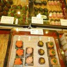 秋を感じさせる和菓子・・・