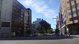 札幌観光のメインの南北を走る通り。