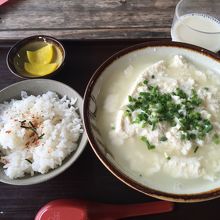 ゆしどうふセット　中