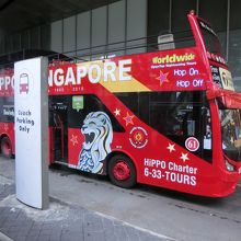 ホップオンバス