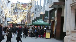 米国最大手のオーガニックスーパー、立地は最高だが品ぞろえはいまいち！？