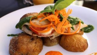 ルキア カフェ & レストラン