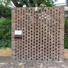 ５幸せの鐘の壁