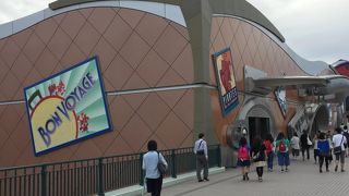 ディズニーリゾートに入園しなくてもグッズをGETできちゃいます！！