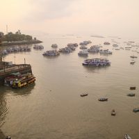 お部屋の窓から