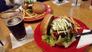 アボカドバーガー