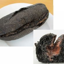 イカスミ明太フランス