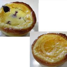 ベイクドチーズブルーベリーとベイクドチーズオレンジ
