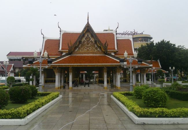 風通しの良い宮殿