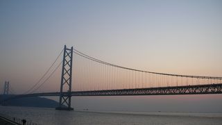 明石海峡大橋がきれいに見えます